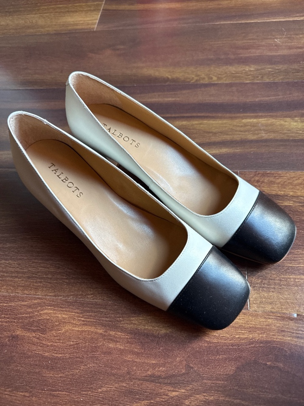 TALBOTS Block Heels Size 9